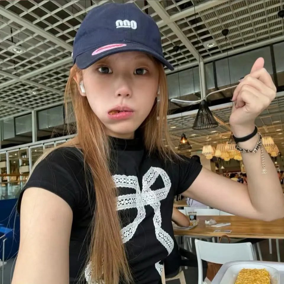 致亲爱的孤独者